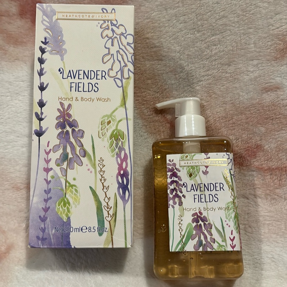 Heathcote & Ivory Lavender Fields Scented Hand & Body Wash NWT 8.5oz vegan CF